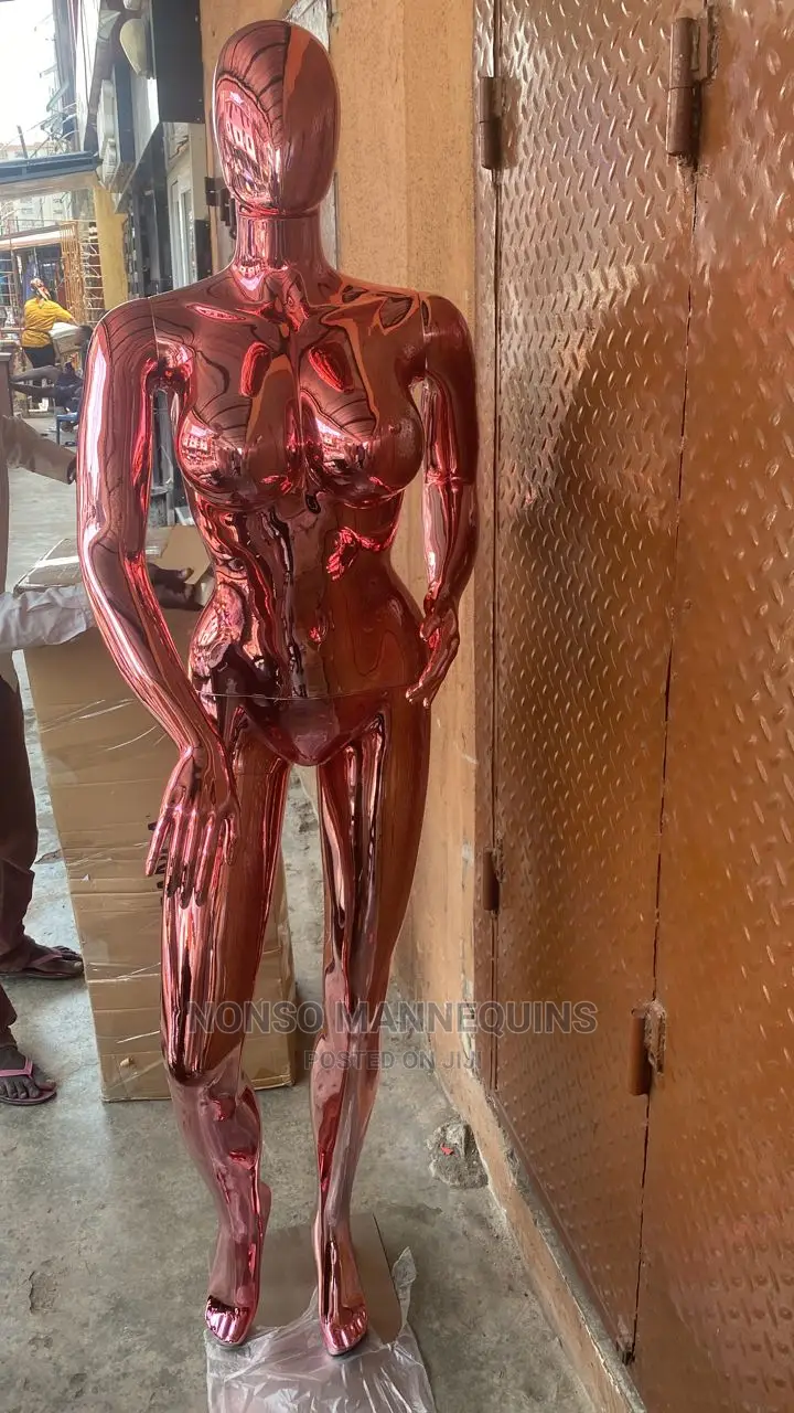 Rose Gold Chrome Size 12 Faceless Detachable Mannequin Dummy