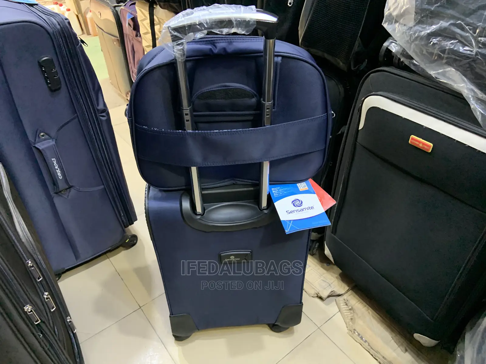 Small Size Quality Sensamite Traveling Luggage With Kit