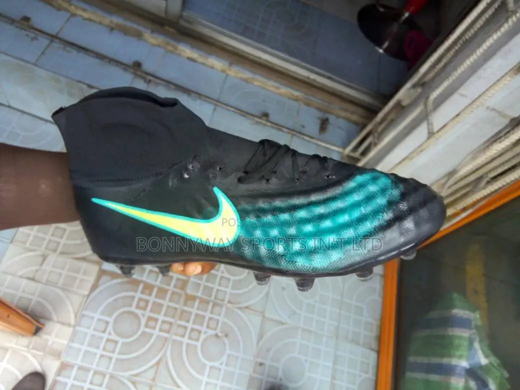 Ankle Soccer Boot