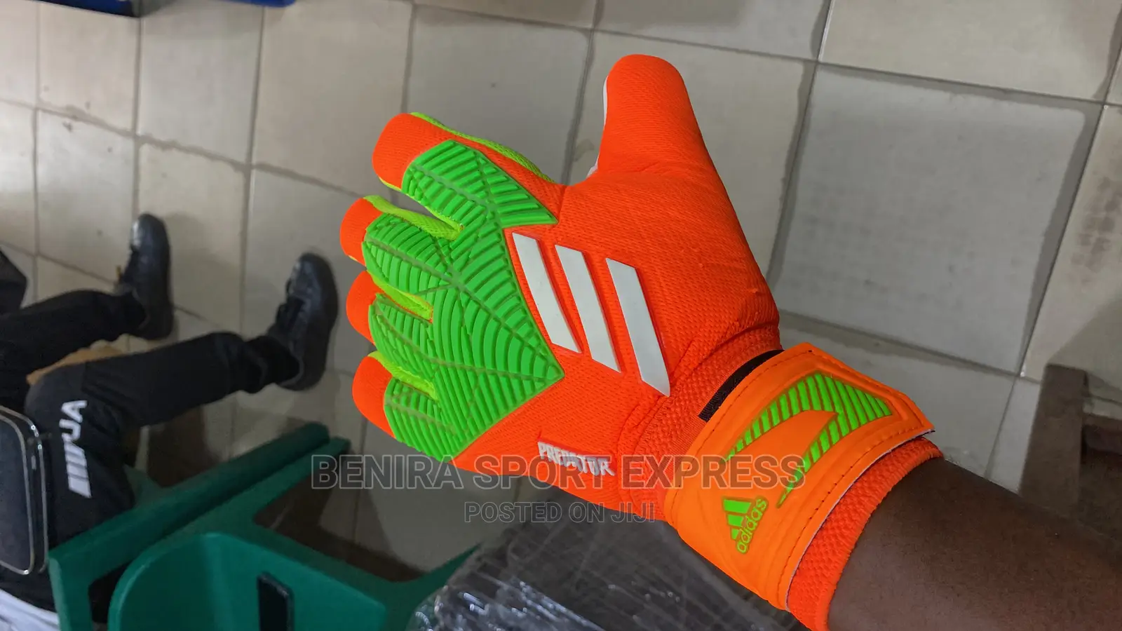 Original Adidas Goalkeepers Glove ( 002)