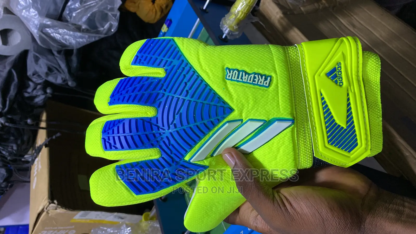Original Adidas Goalkeepers Glove ( 002)