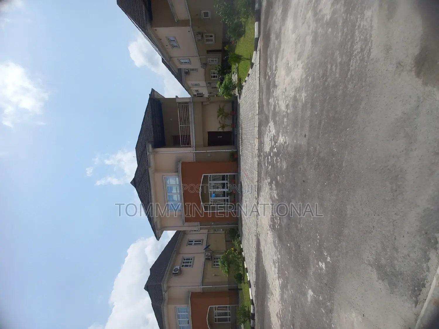 4bdrm Duplex in Golf Reserve, Port-Harcourt for sale