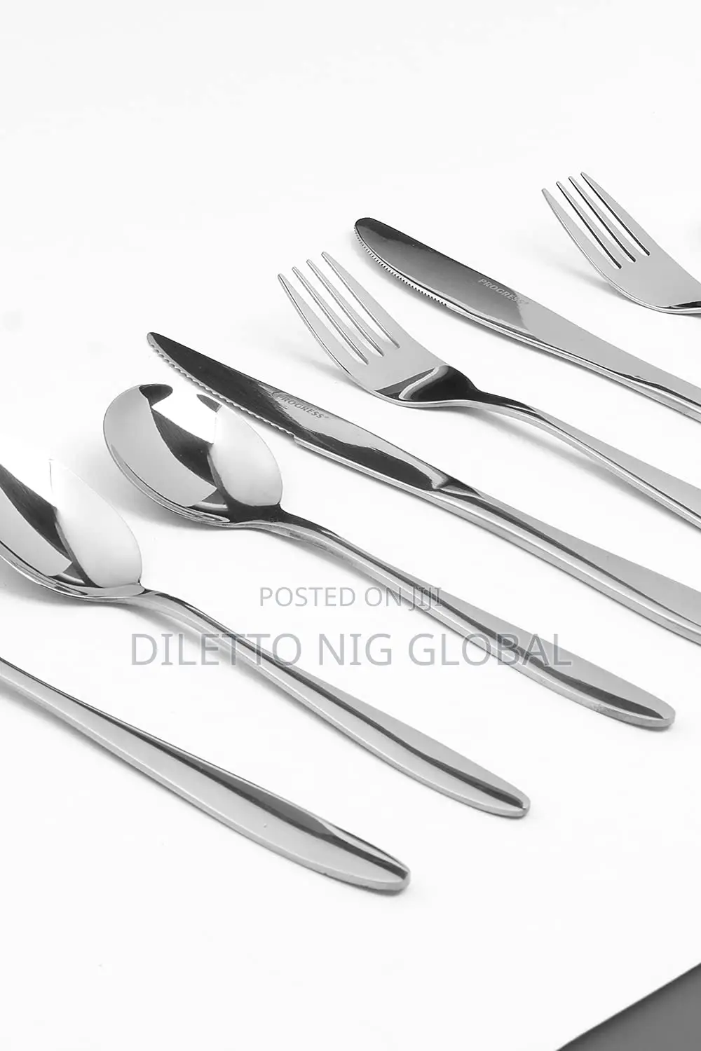 Russell Hobbs Madrid 44 Piece Cutlery Set-Service for 6