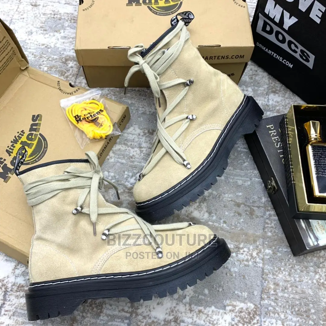 Original DR MARTENS Leather Boost Available in Store