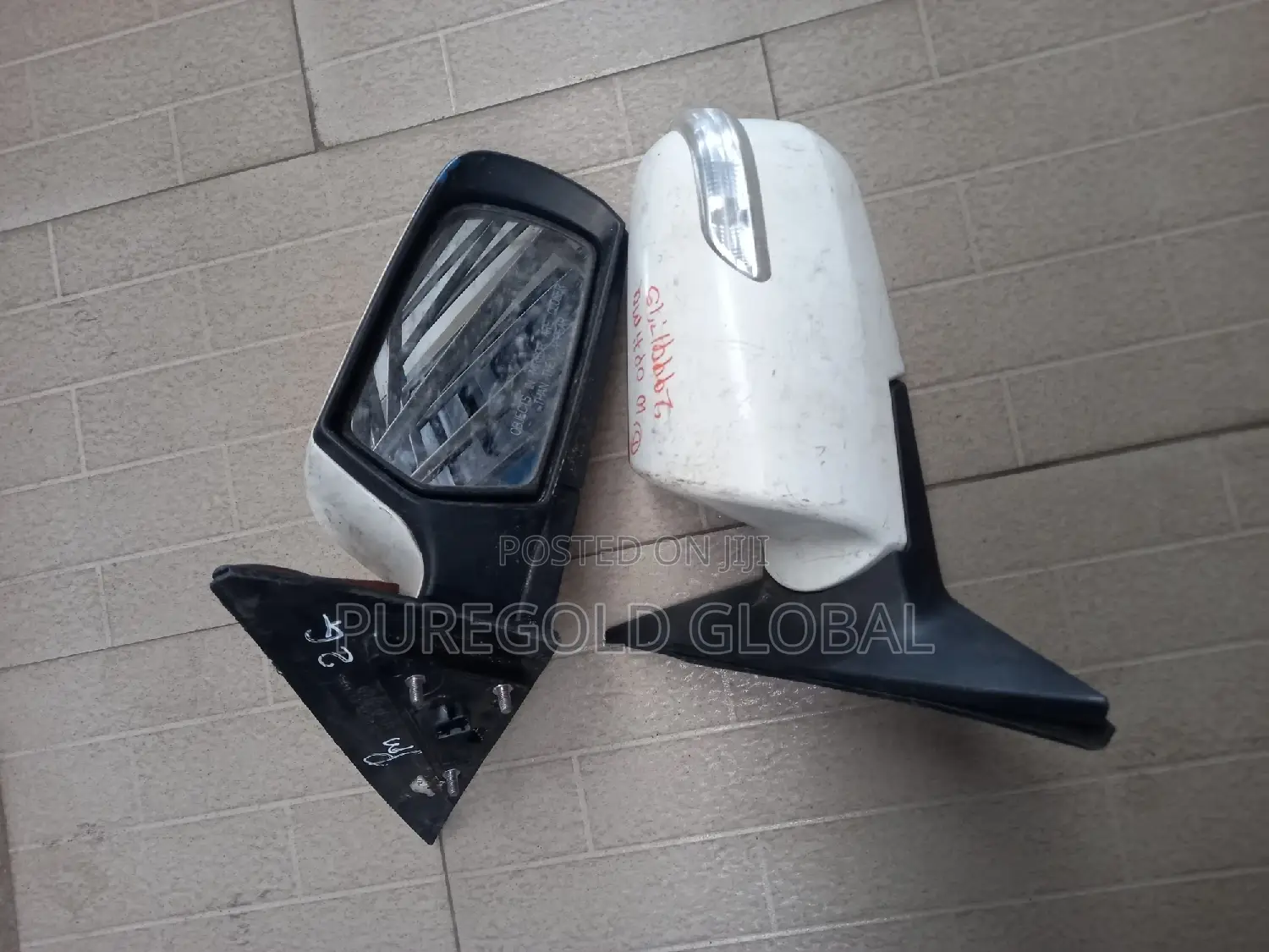 Your Vehicle Side Mirror Is Available