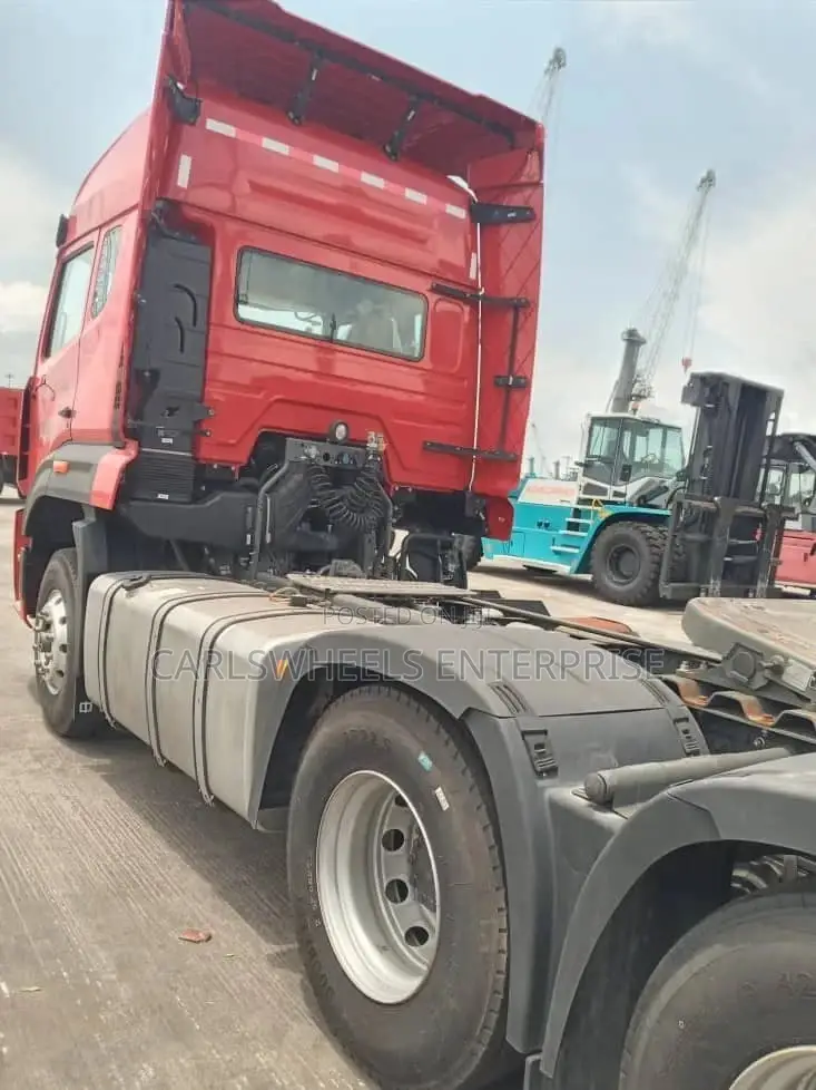 Brand New Howo Sinotruck Trailer Head