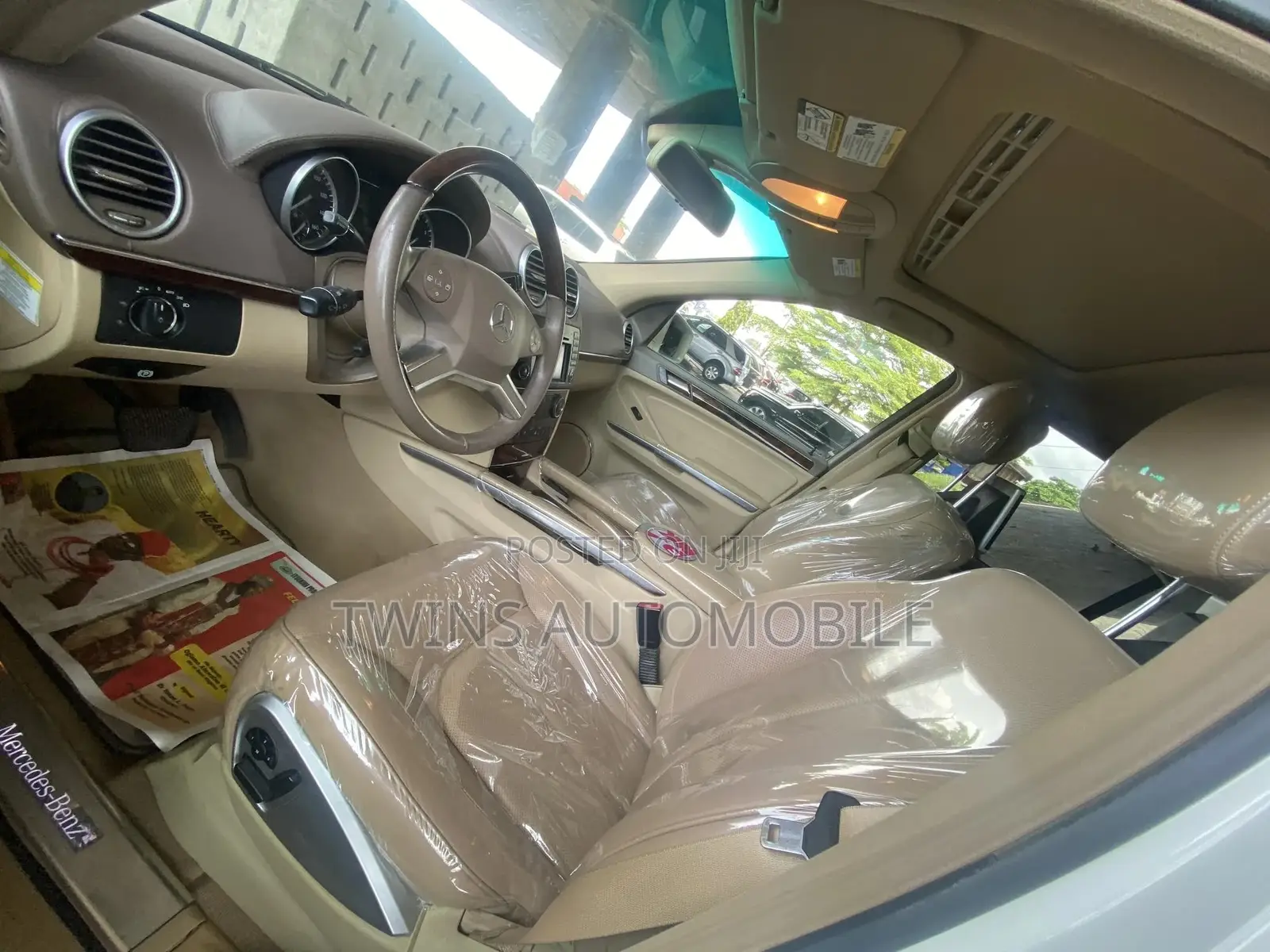 Mercedes-Benz GL-Class GL 550 2012 White