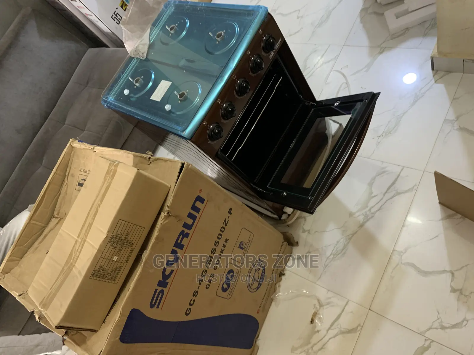 4 Burner Skyrun Gas Cooker-GCS-4g/Ms500z-P( Multi-Cooker)
