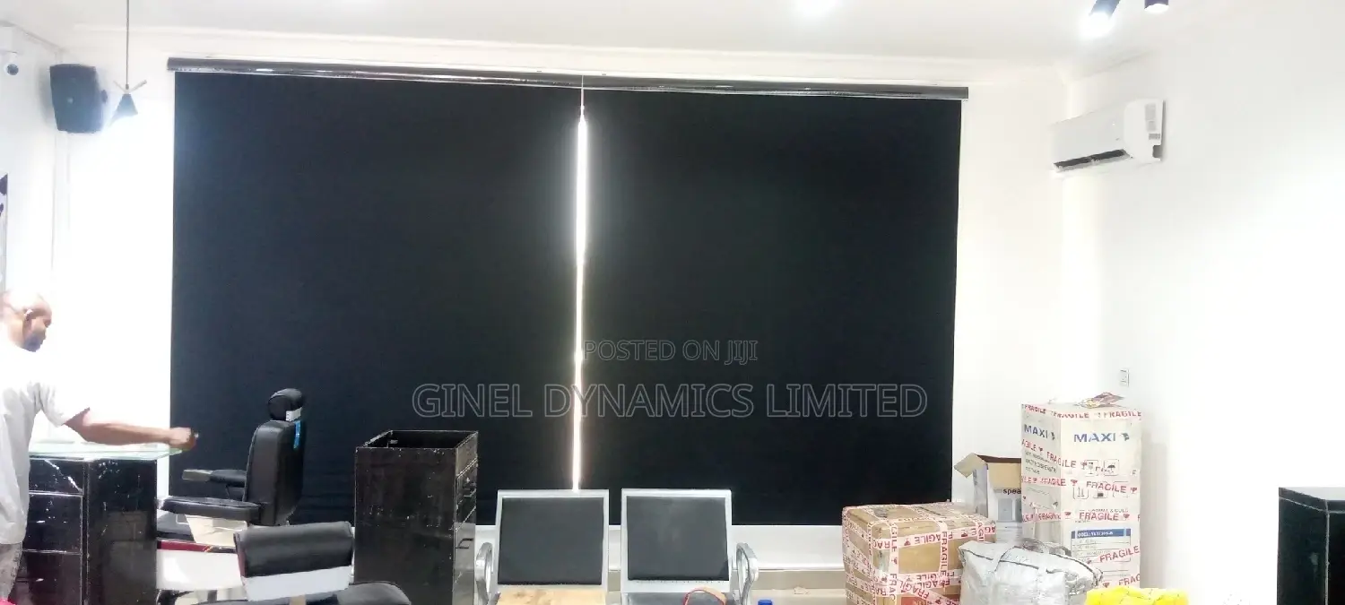 Blackout Roller Blind (Free Delivery)