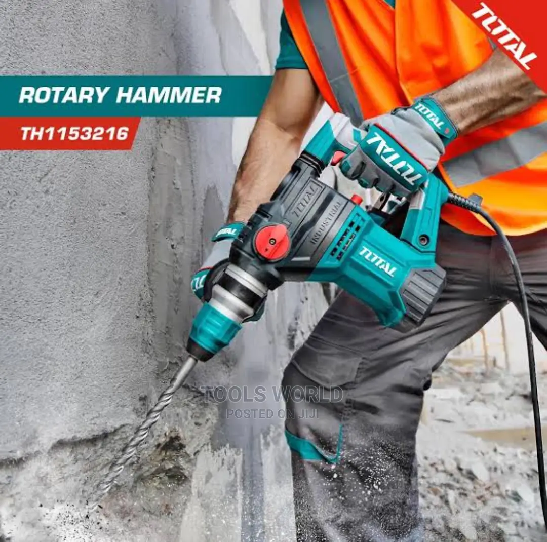 Total 1500W 32mm Rotary Hammer Sds+