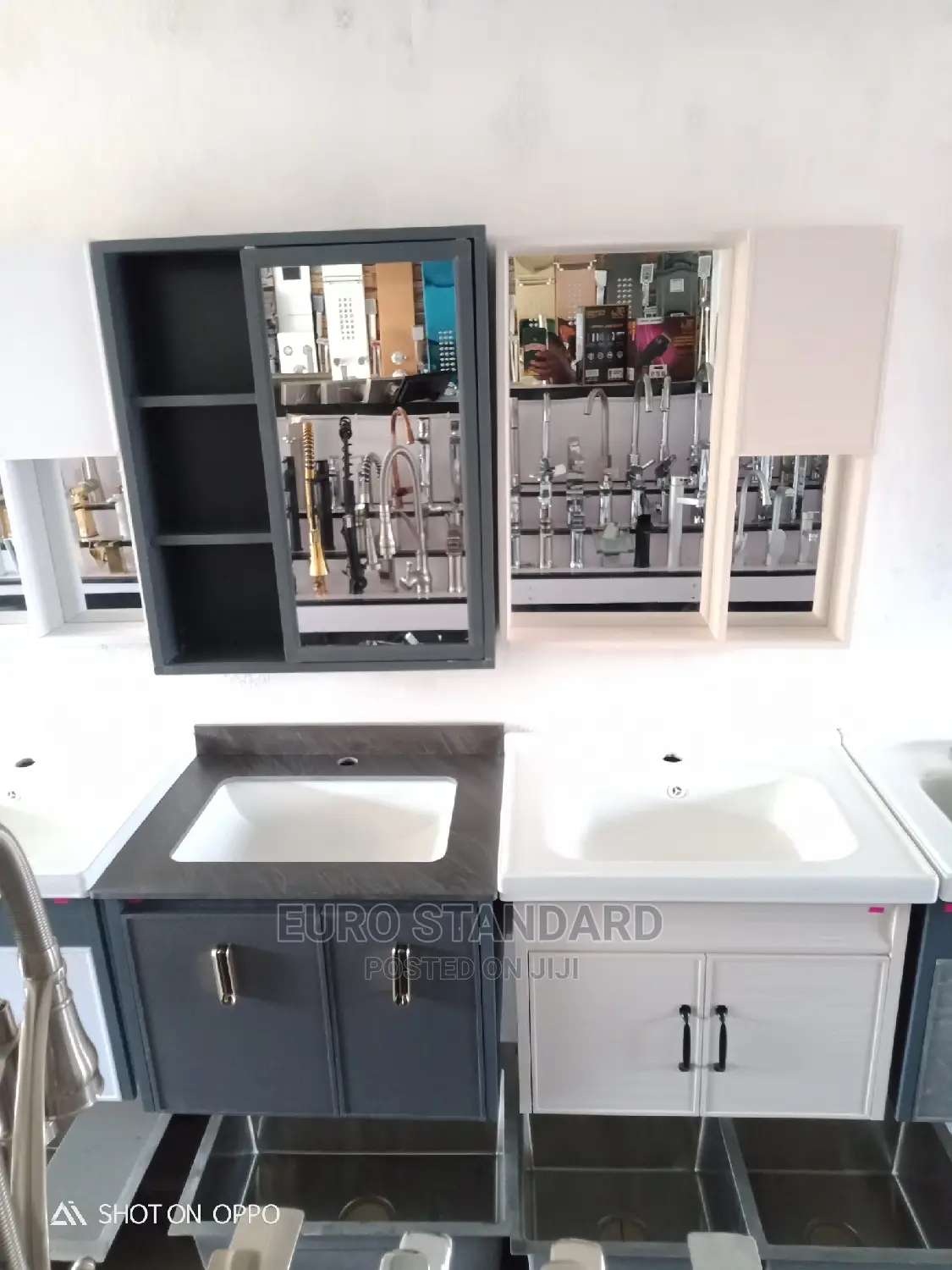 Single Cabinet Basin Set