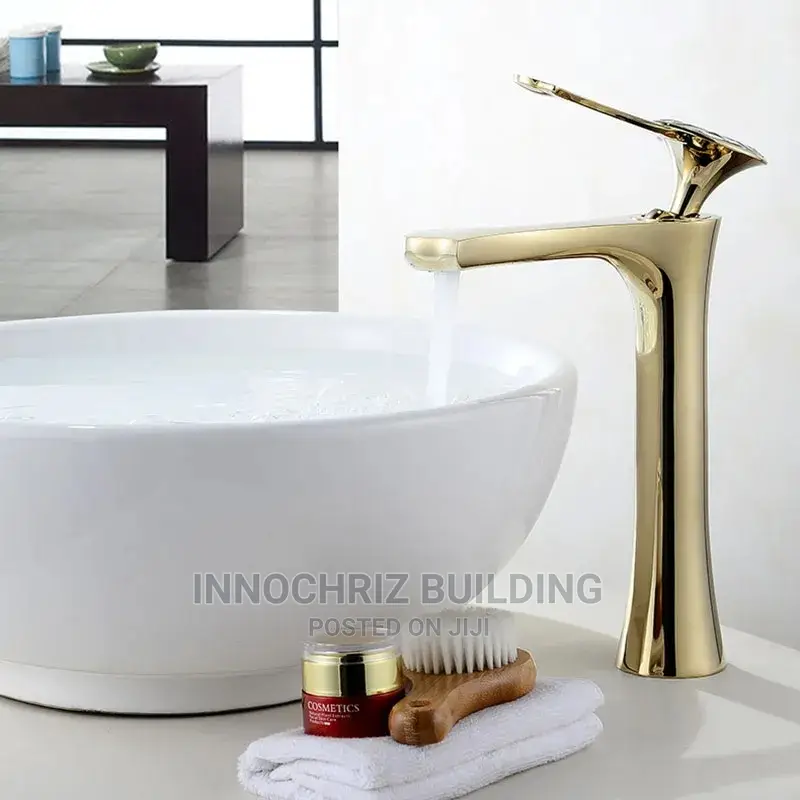 Gold Countertop Basin Mixer Tap (893JK4)