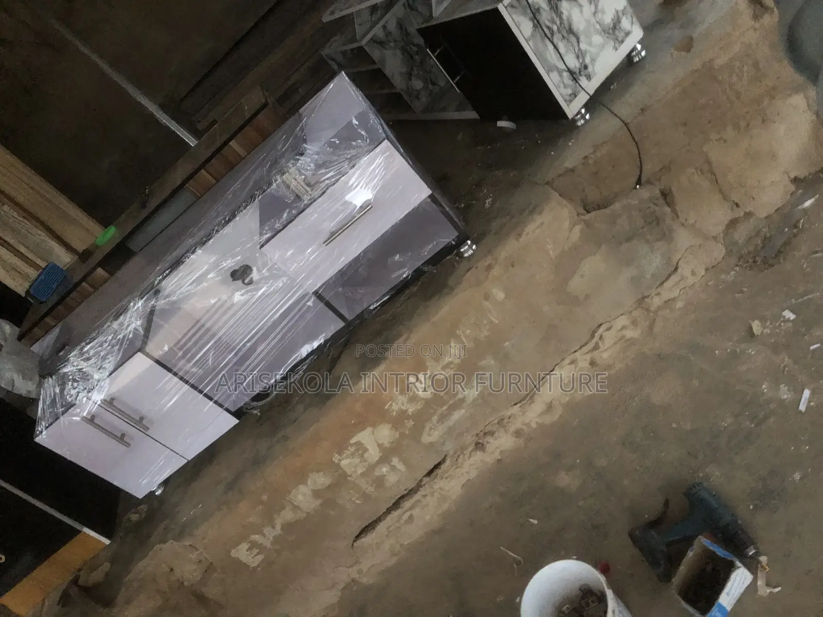 Arise Kola Interior Furniture