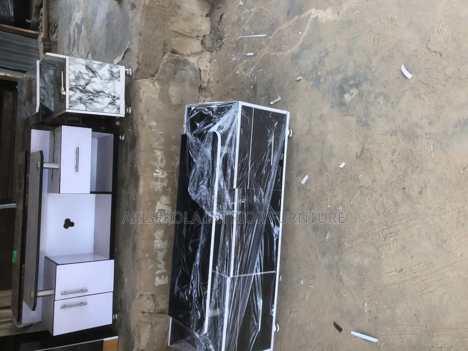 Arise Kola Interior Furniture