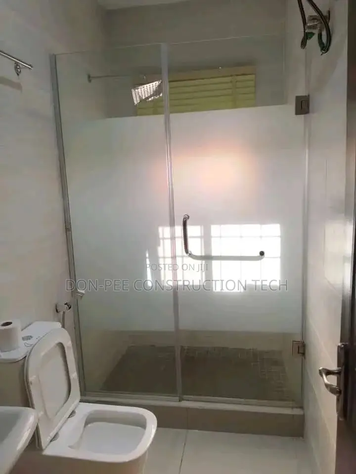 Shower Cubicle