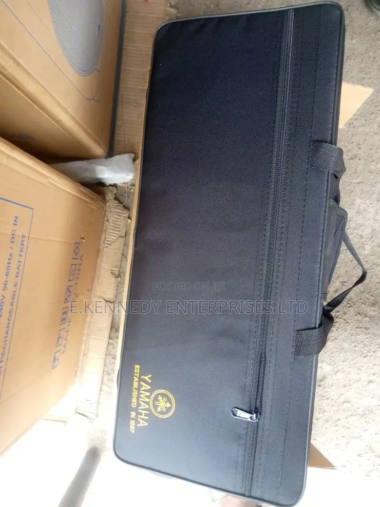 Professional Yamaha Sliver Alto Saxophone