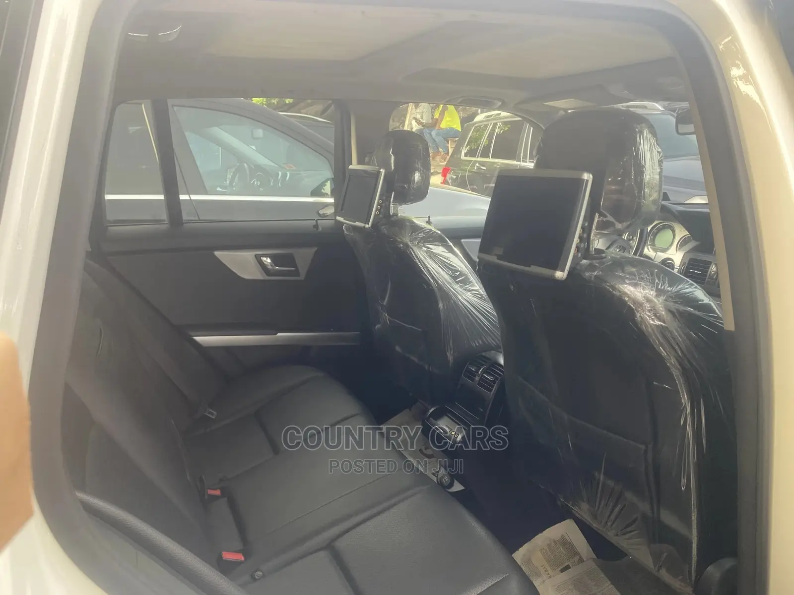 Mercedes-Benz GLK-Class 350 4MATIC 2011 White