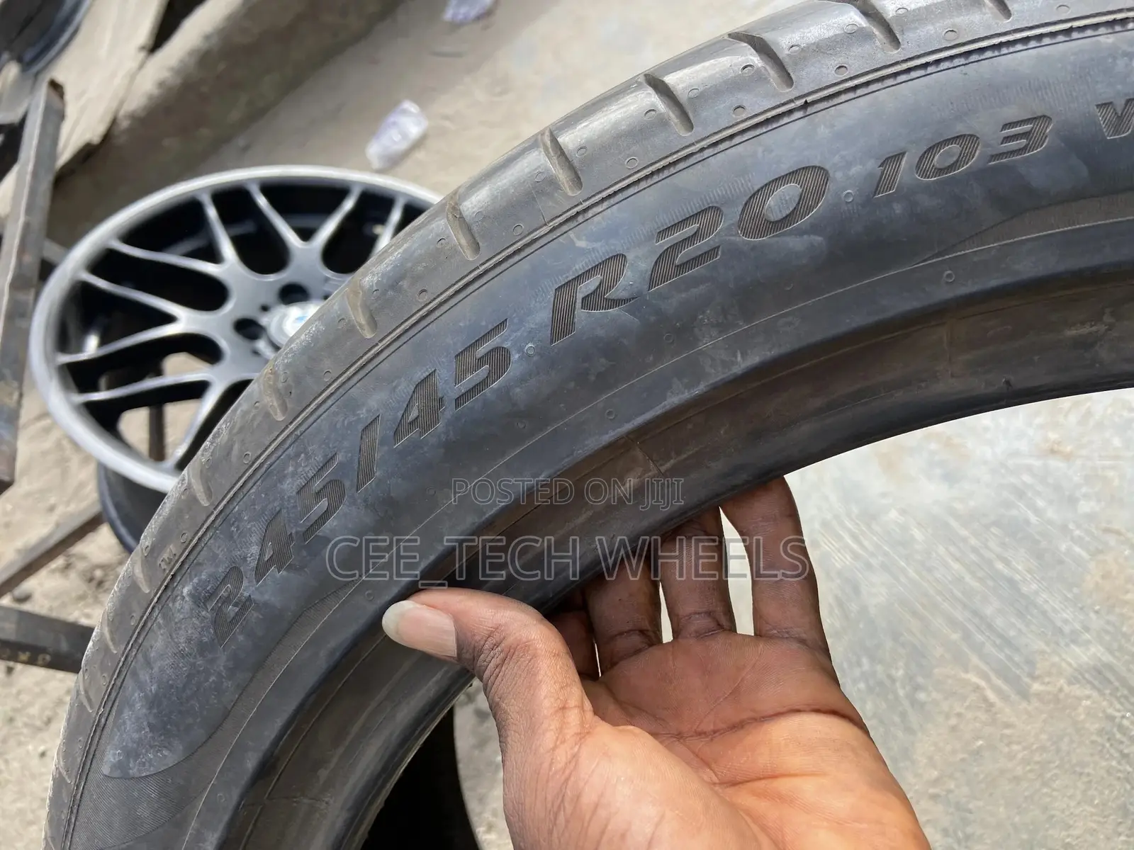 20 Inches Tyre for Car and Jeep
