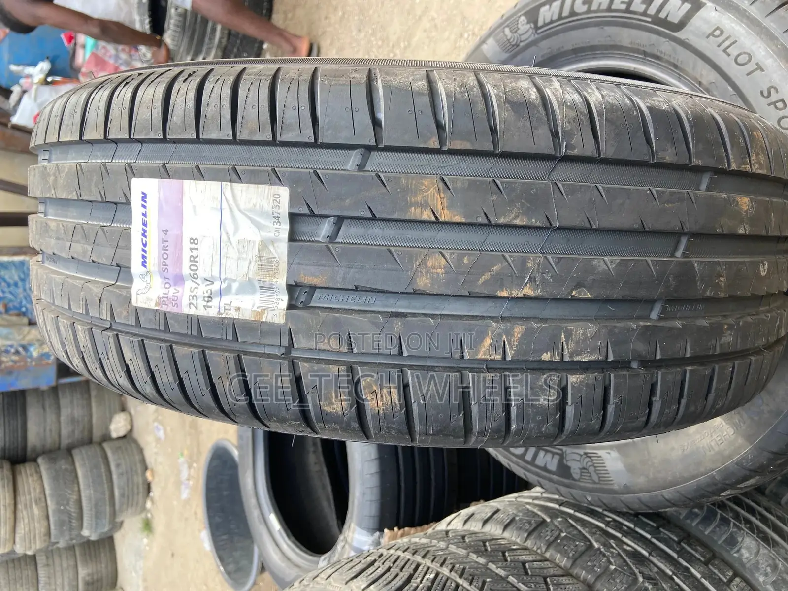 All Sizes of Tires for Car/Jeep Available