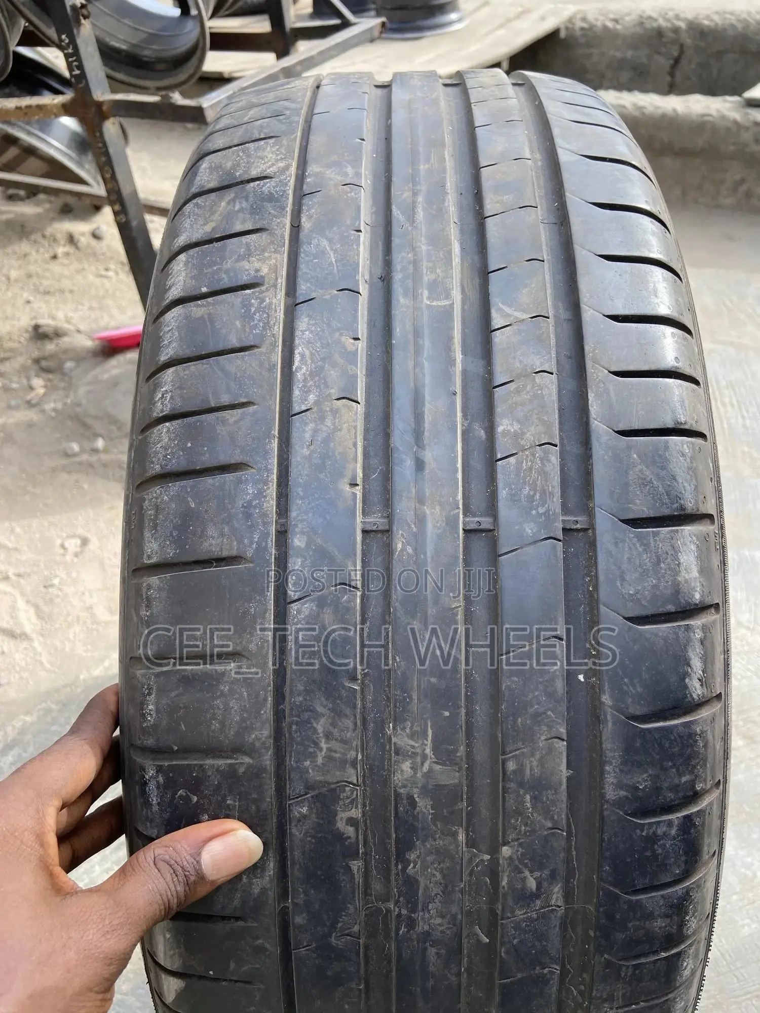 20 Inches Tyre for Car and Jeep