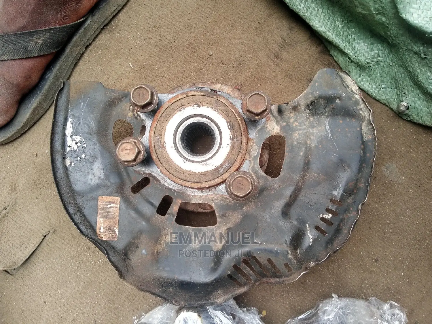 Front Hub Toyota Avensis 2008 2015 and Toyota Corolla South