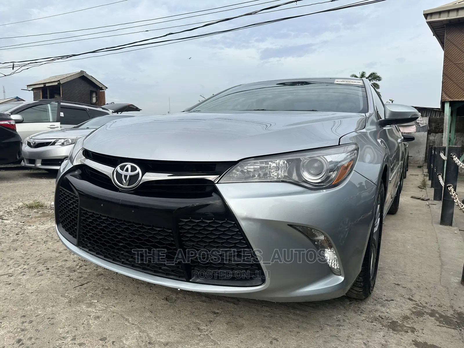 Toyota Camry 2016 Silver