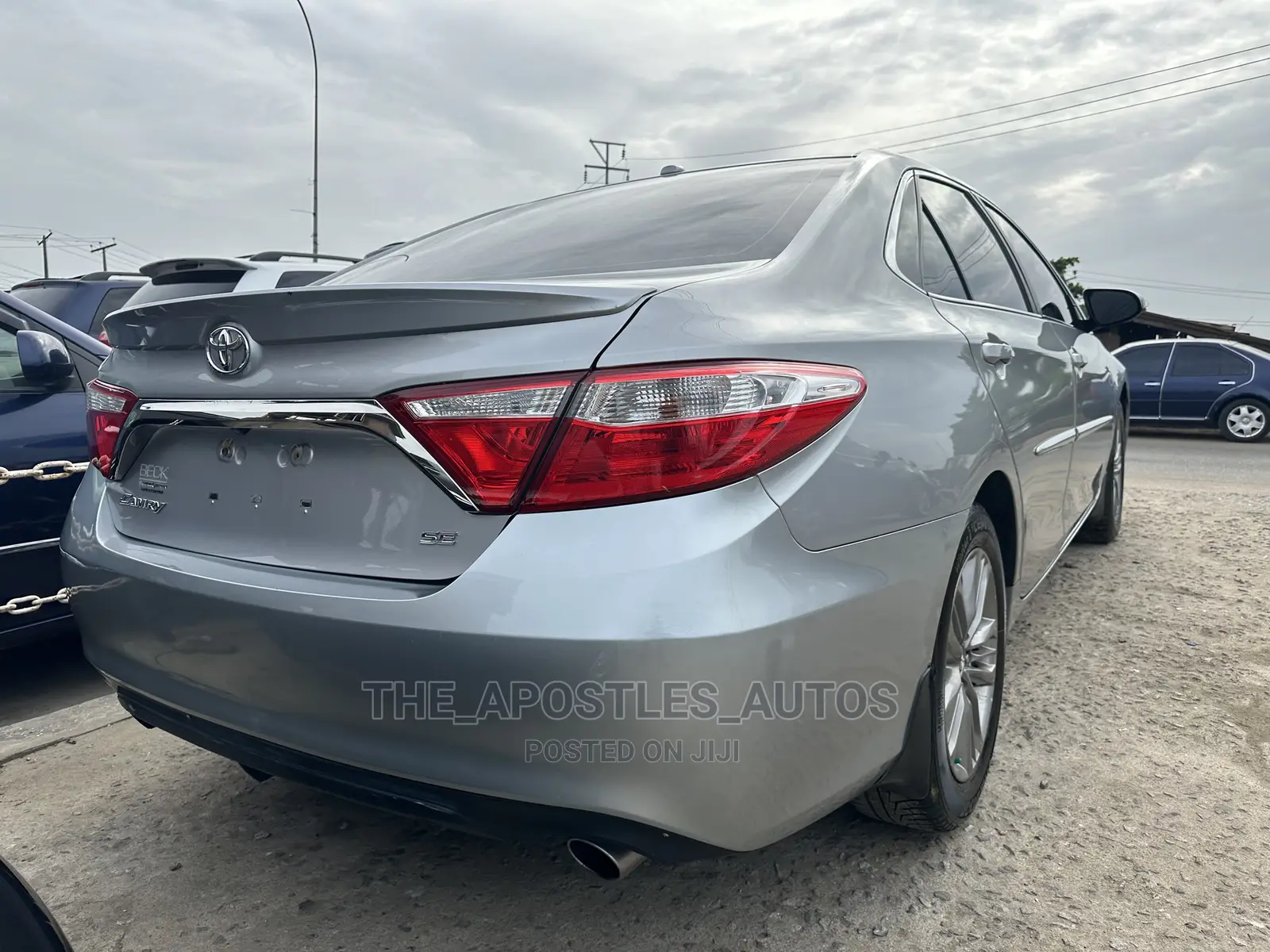 Toyota Camry 2016 Silver