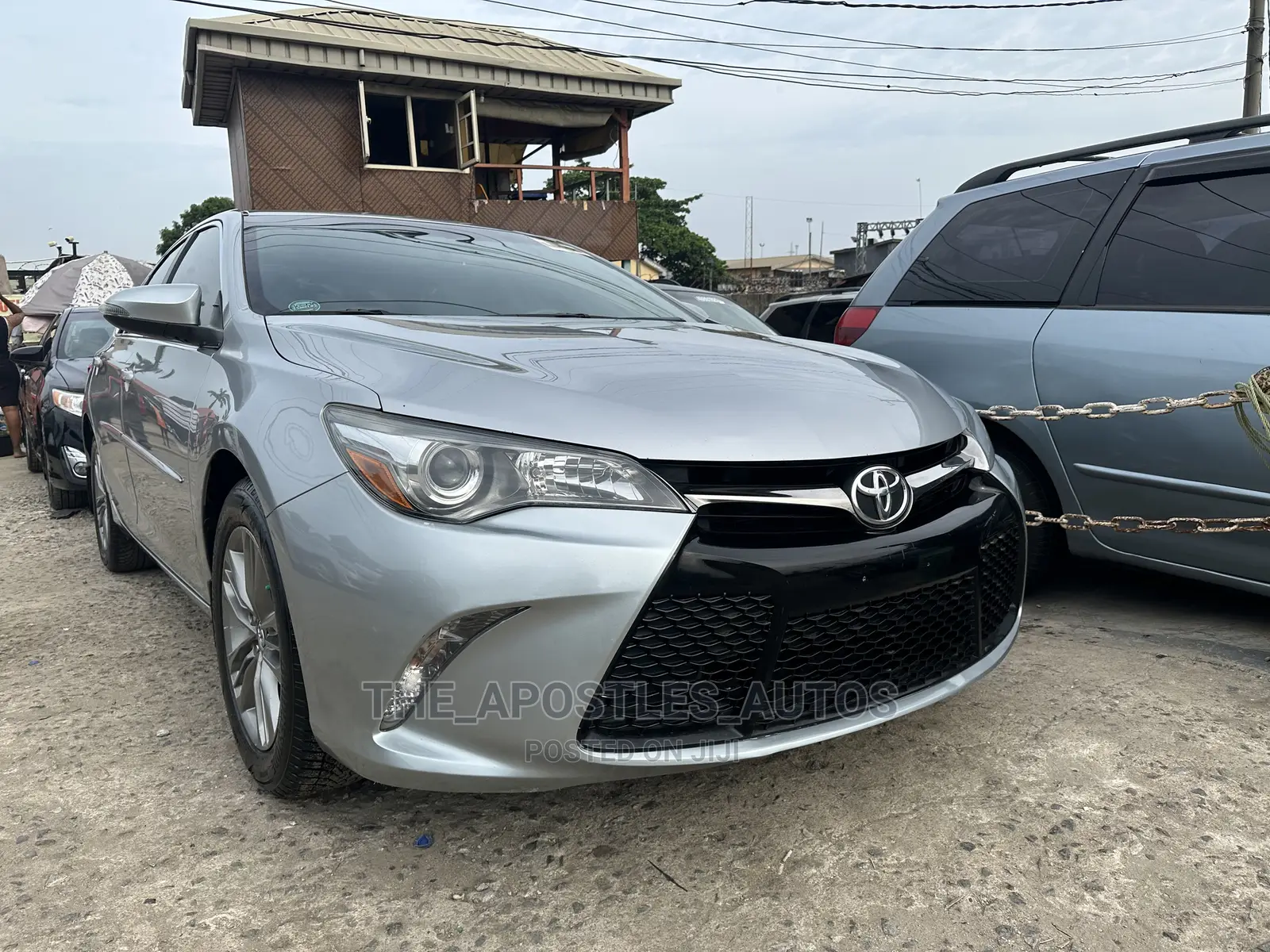 Toyota Camry 2016 Silver