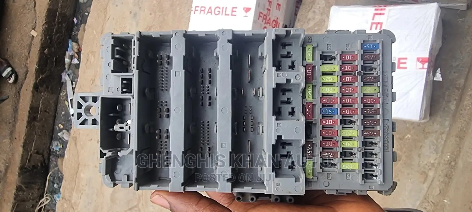 Fuss Box 2013-2016 Honda Accord