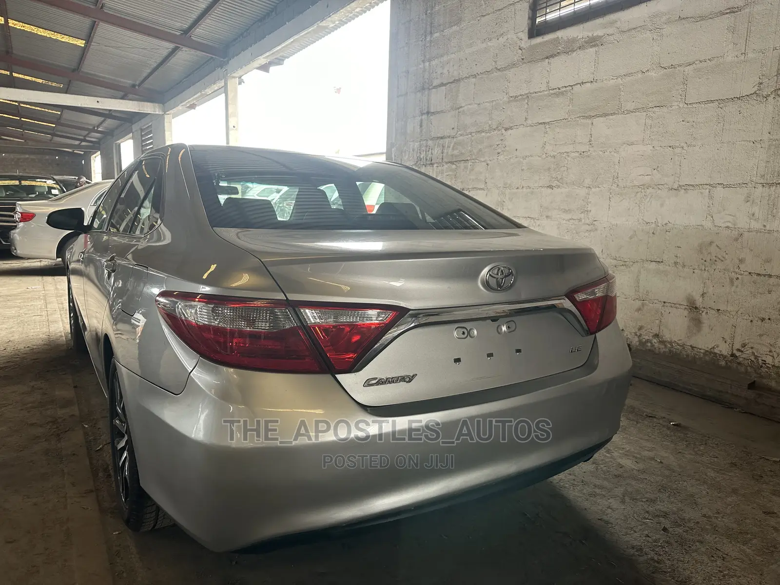 Toyota Camry 2016 Silver