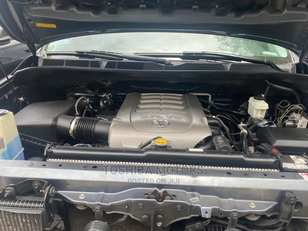 Toyota Sequoia 2013 Gray