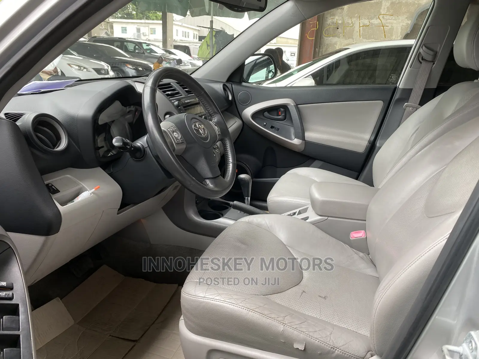 Toyota RAV4 Limited V6 4x4 2007 Silver