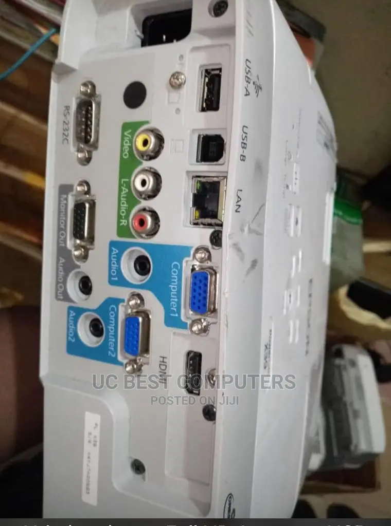 All Lumens Of EPSON Used Neat Projector