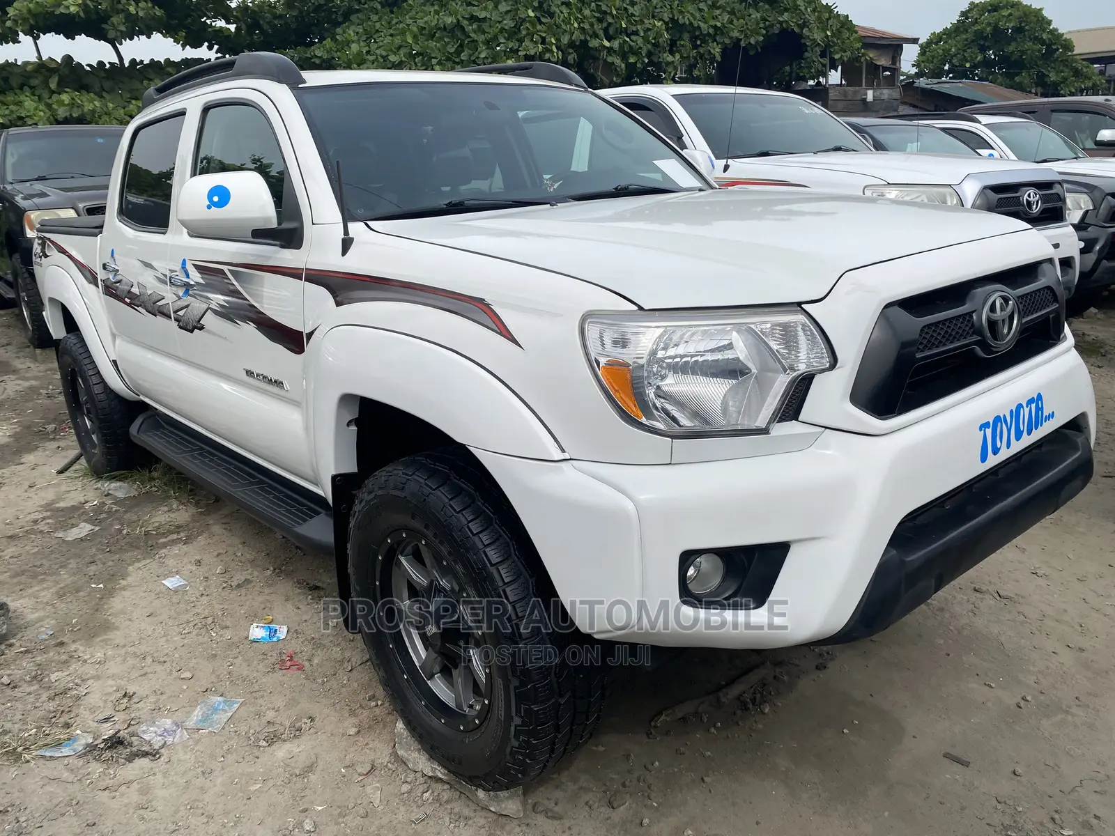Toyota Tacoma Double Cab 4x4 Long Bed 4.0L V6 5-Speed Automatic 2013