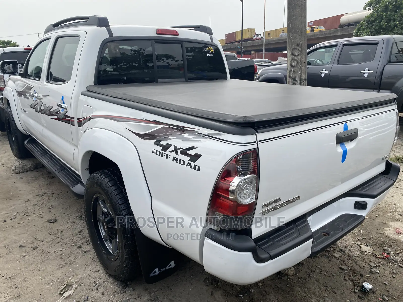 Toyota Tacoma Double Cab 4x4 Long Bed 4.0L V6 5-Speed Automatic 2013