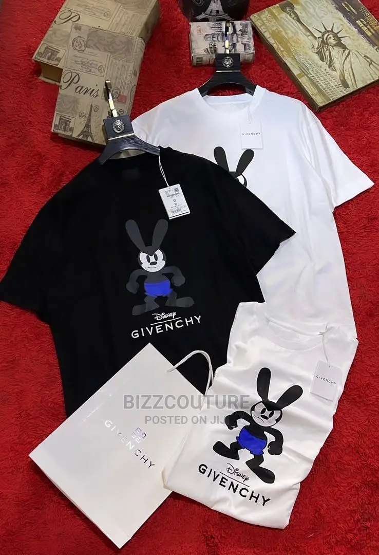 Original GIVINCHY T-Shirts Available in Sstore