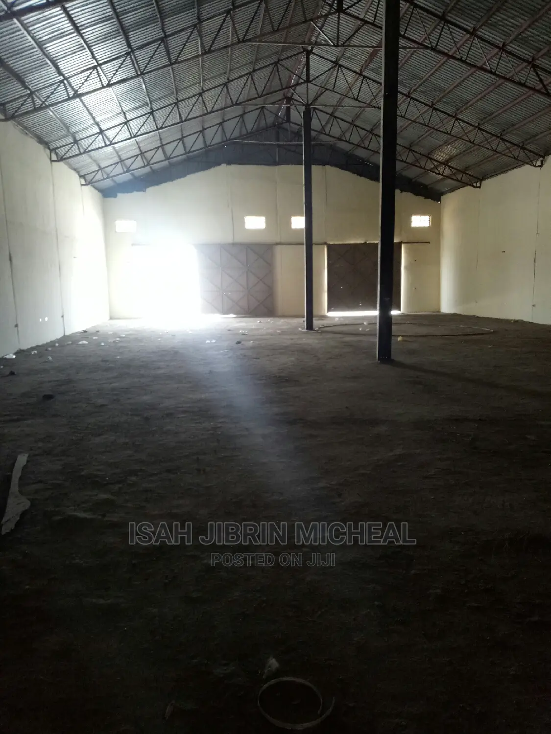 Newly Built Well Spacious Warehouse for Rent
