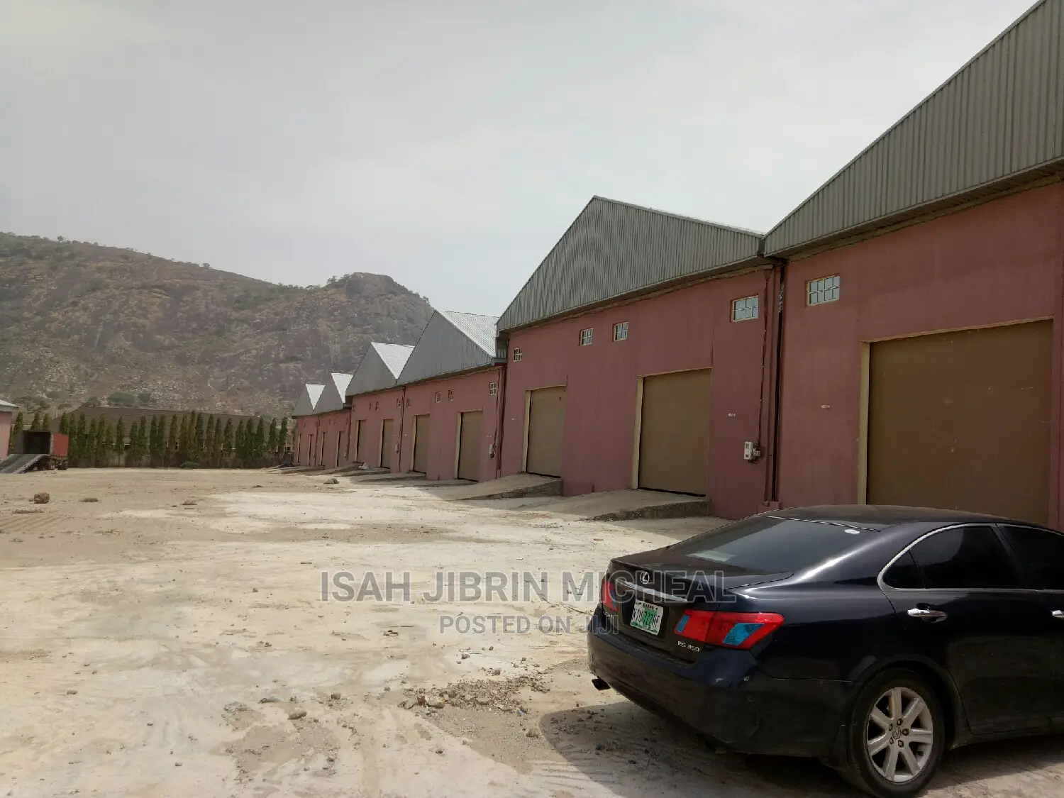 Newly Built Well Spacious Warehouse for Rent