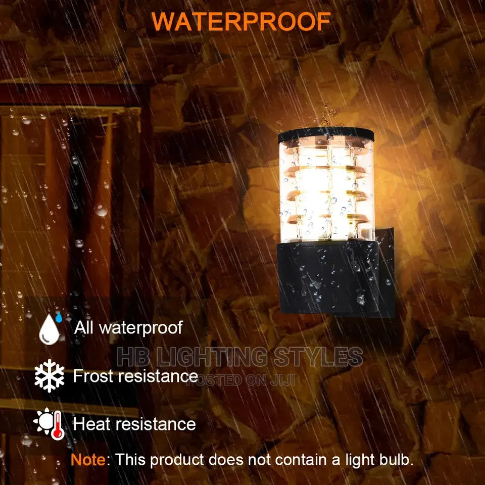 Outdoor Wall Light