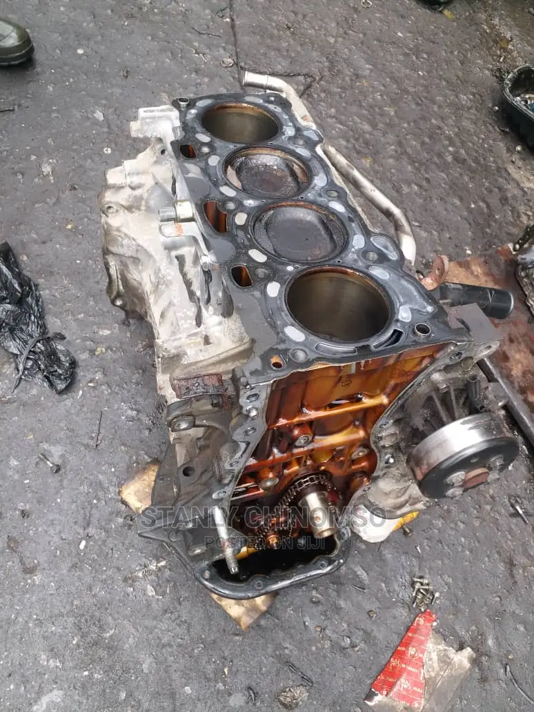 Half Engine for Toyota Camry 2.4 2.7 4plug