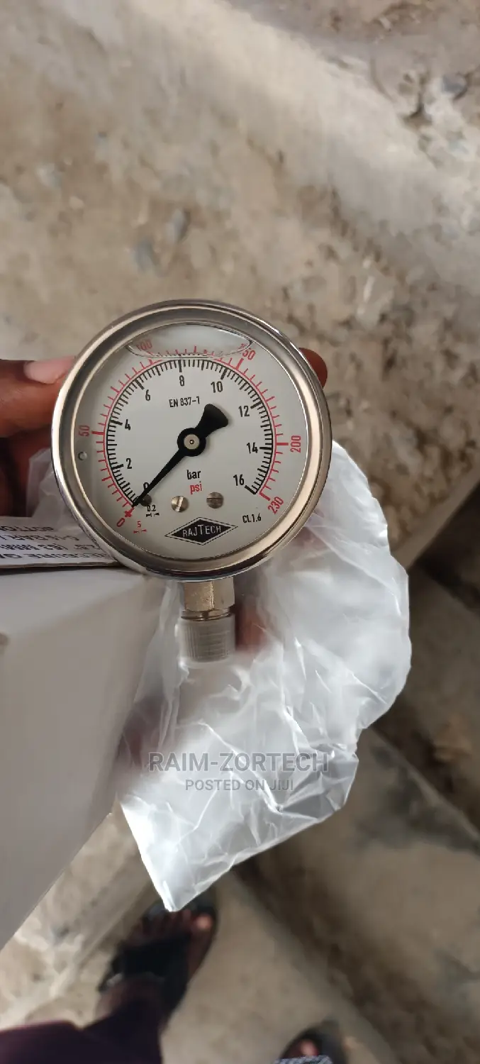 Two Inches Face Liquid Filled Pressure Gauge.
