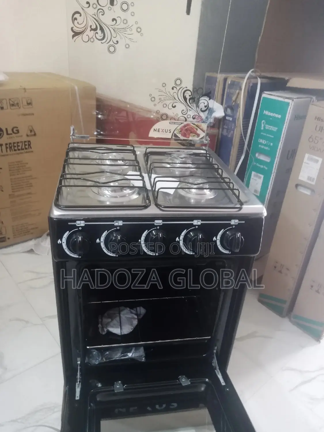 Nexus Standing Gas 4 Burner With A Glass Cover