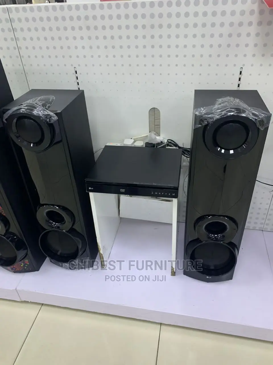 Quality LG Home Theater System, 1250watts With a Good Sound.