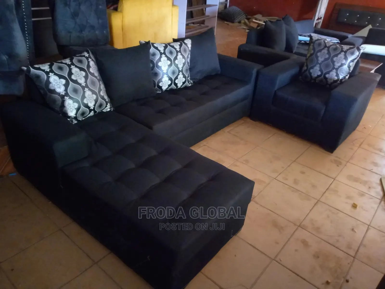 L-Shape Sofa and Single Chair. Fabric Couch With Pillows. Lao01