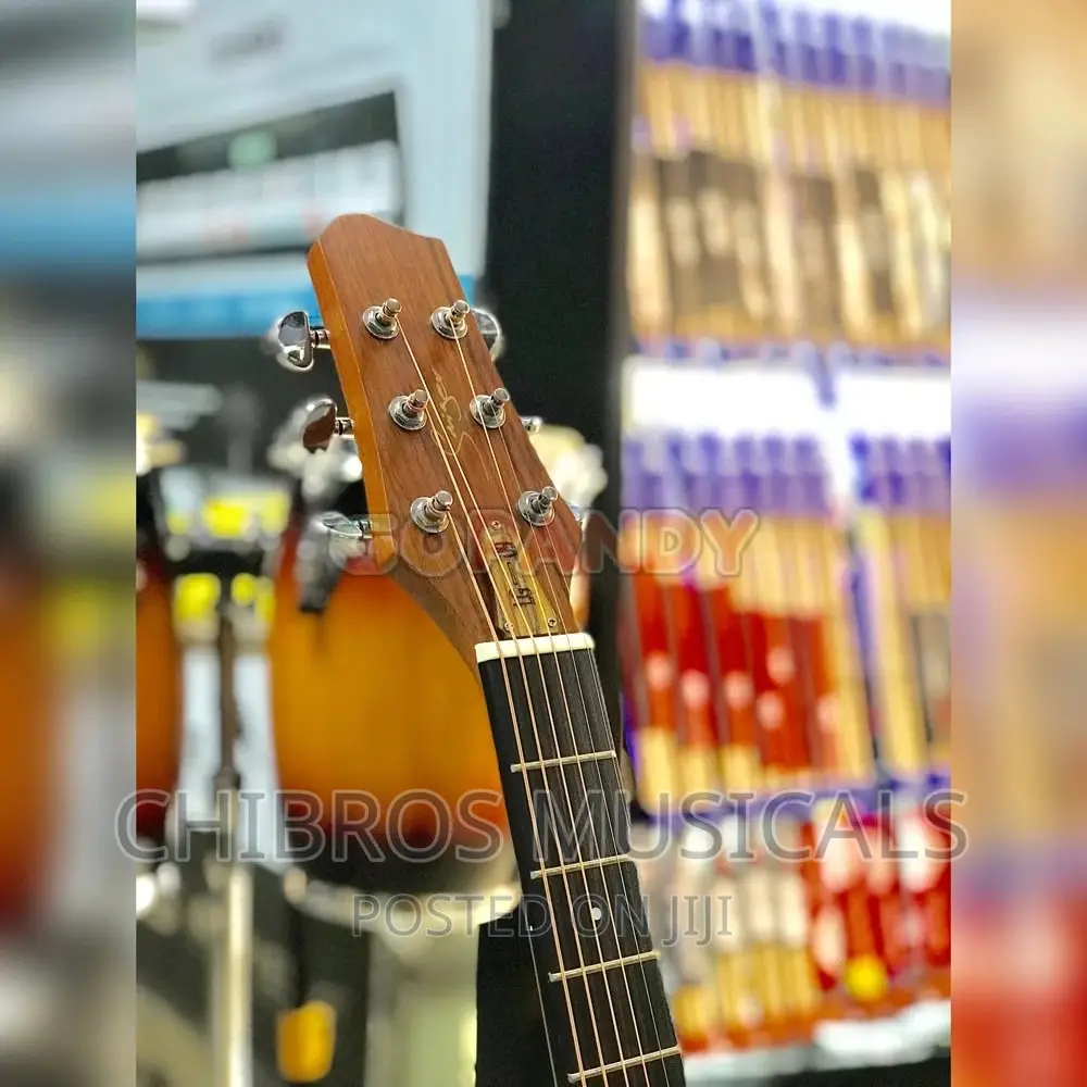 Smiger Lg09 Engraved Hole 40′′ Electro Acoustic Guitar