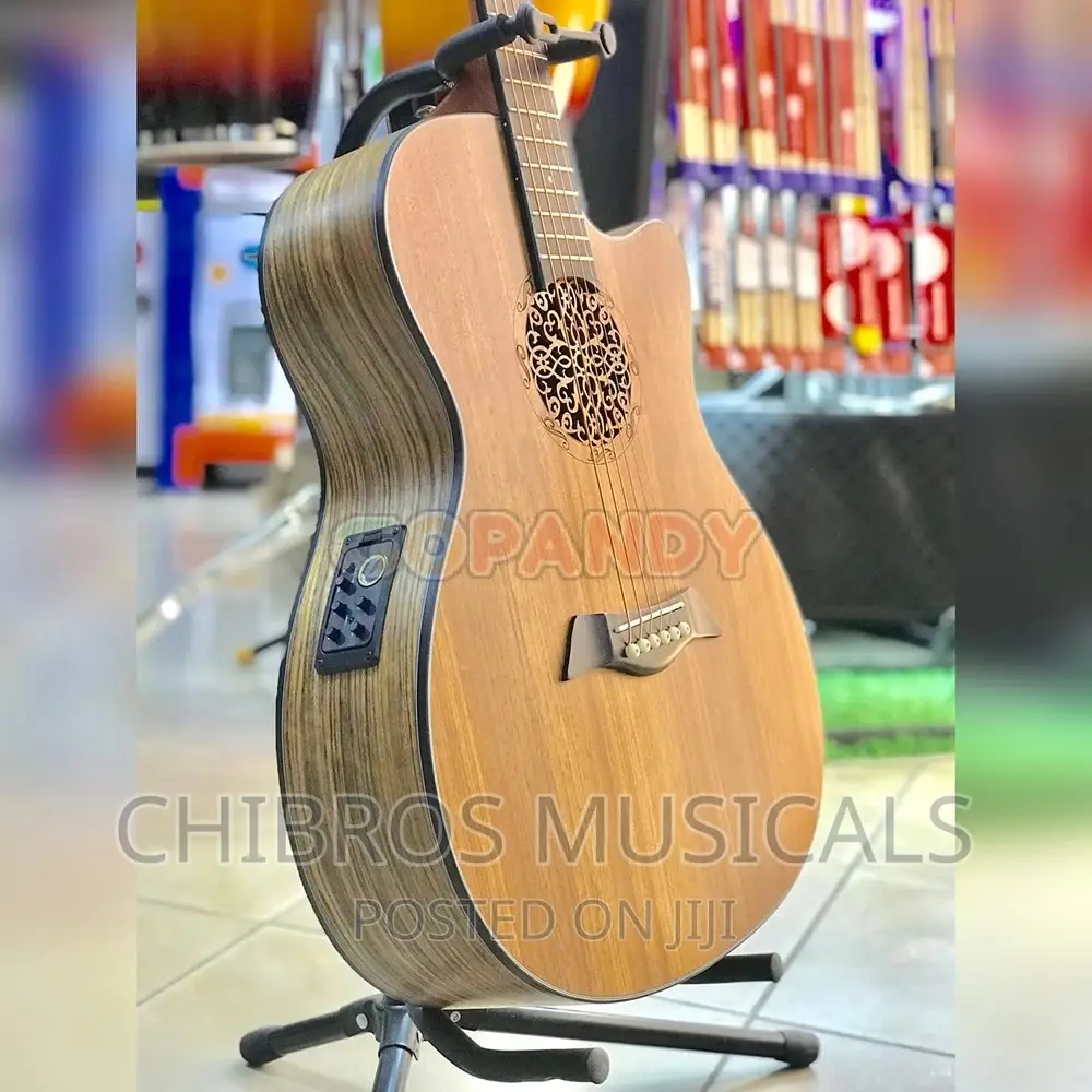 Smiger Lg09 Engraved Hole 40′′ Electro Acoustic Guitar