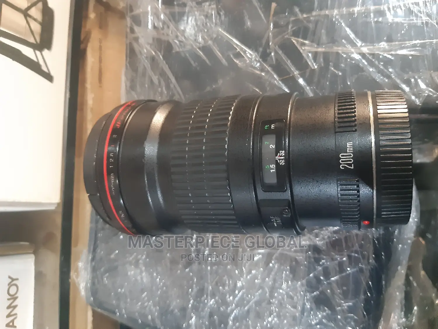 CANON Ef 200mm Lens
