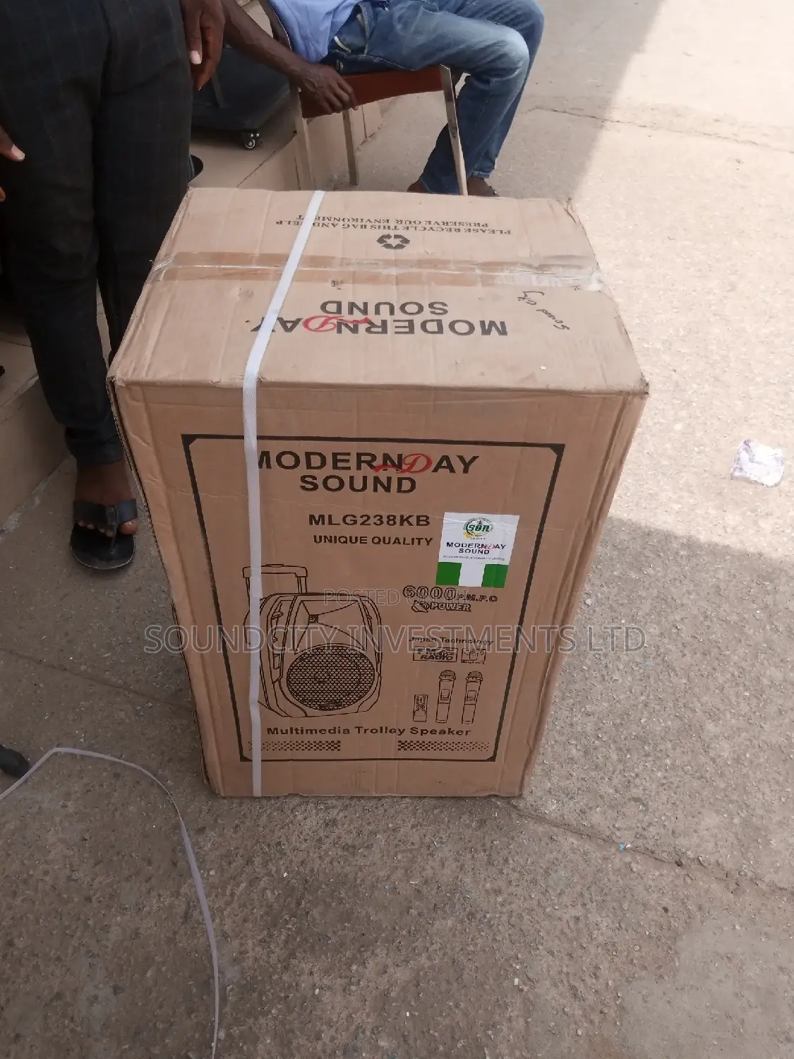 Modernday 1501-kb 15" Public Address System