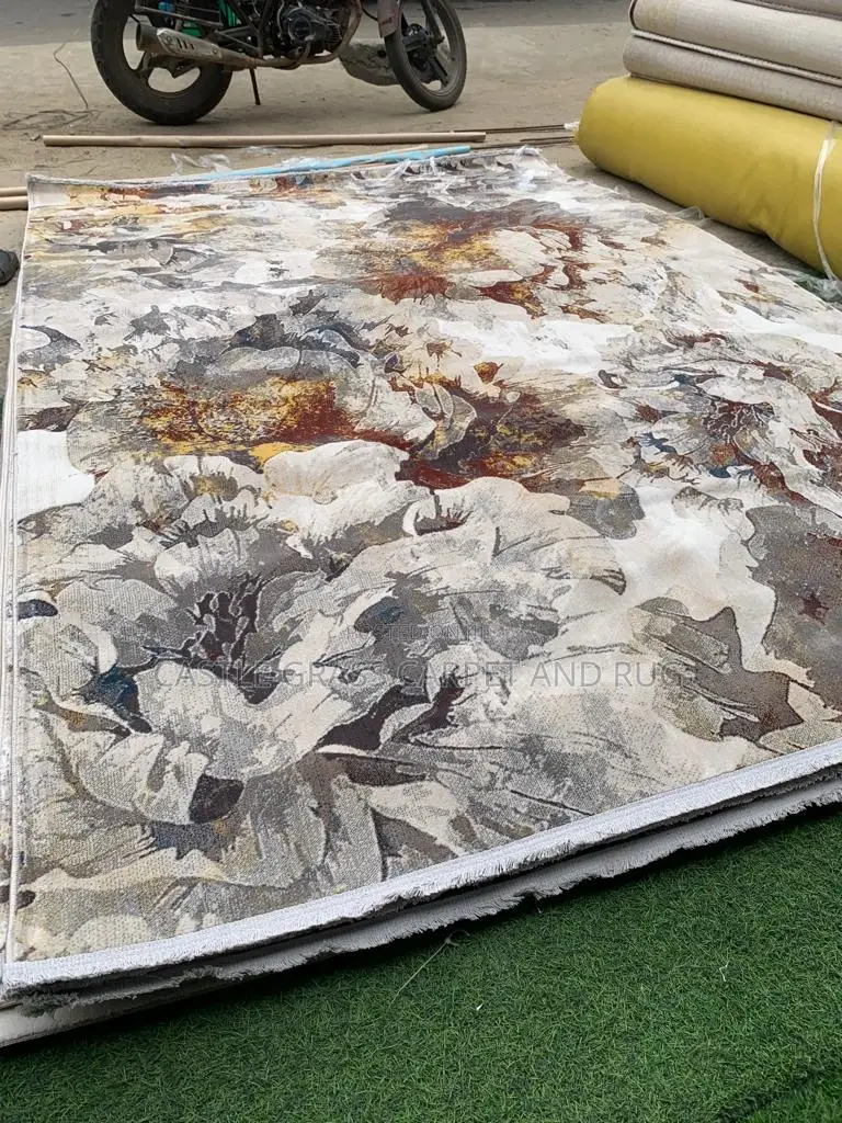 Quality Living Room Designed Super Soft Center Rug.