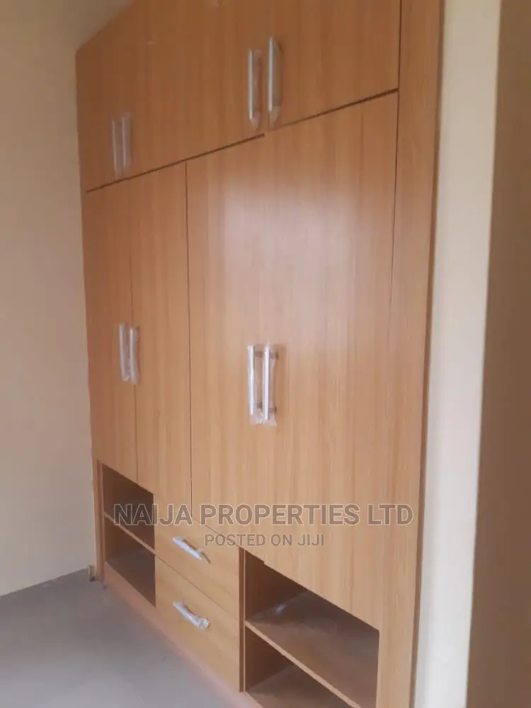 3bdrm Apartment in Lagos Housing Estate, Sangotedo for sale